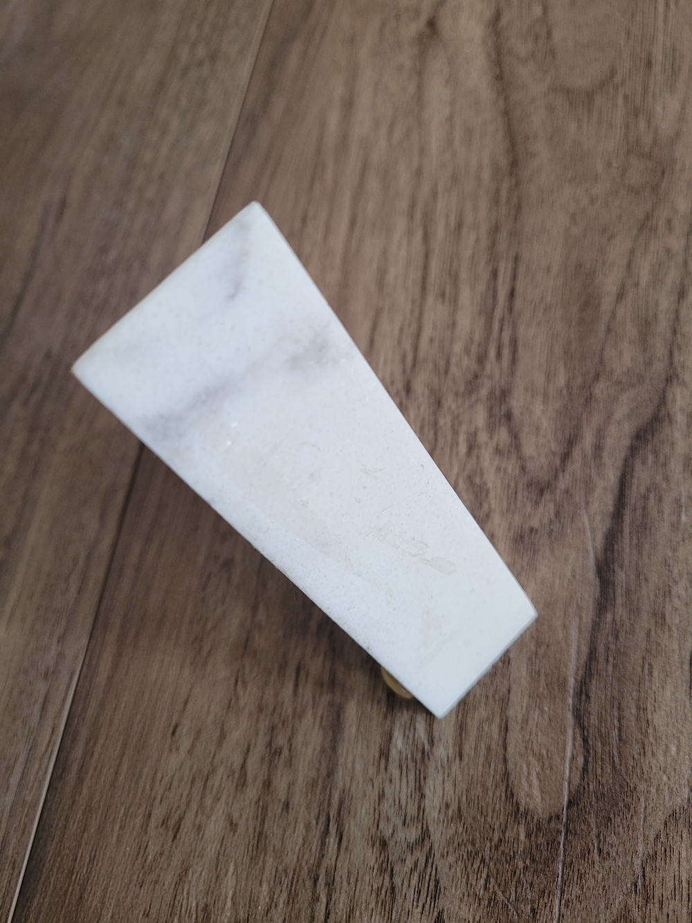 Saje My Remedies Triangle
Roll-on remedy holder - Picture 4 of 7